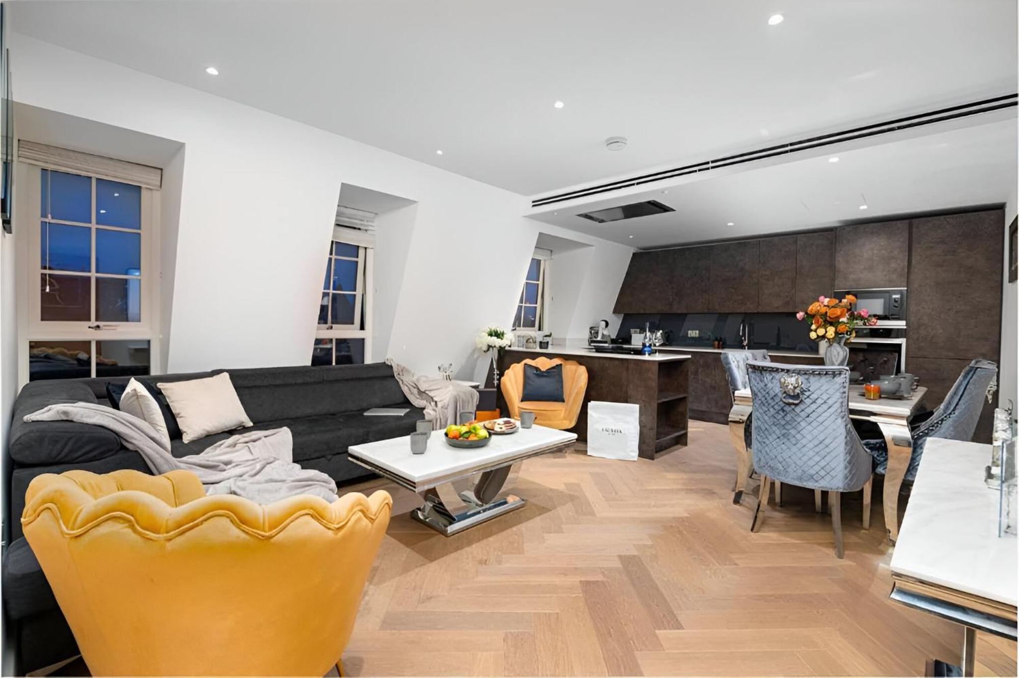 Marble Arch Penthouses With Skyline Views Апартаменты *